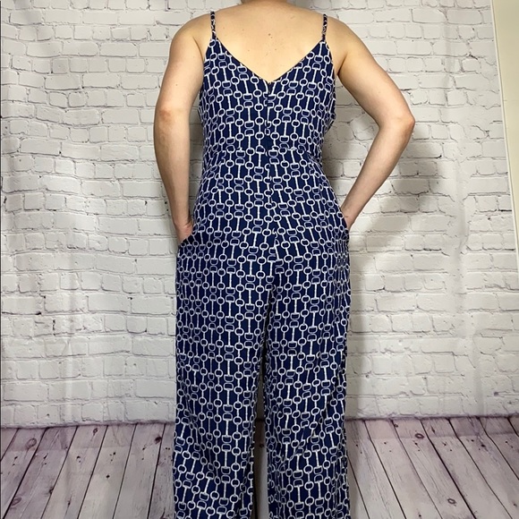 Blue and white geometric print jumpsuit - Picture 5 of 8